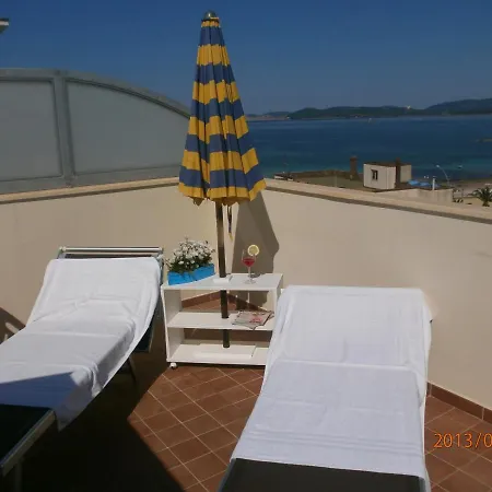 Faro Bianco Couette-café Alghero